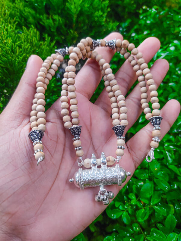 Sree Radhe Tulasi Beads - Image 3