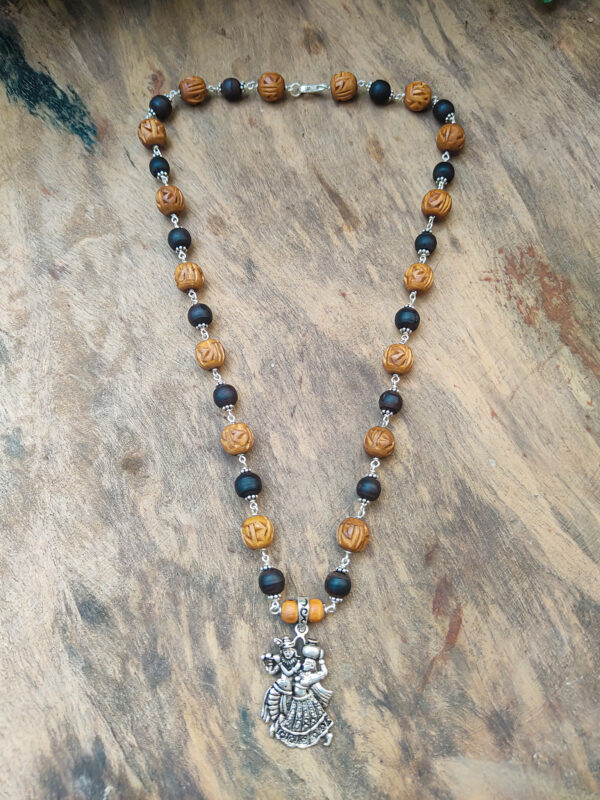 Radha Krishna Neckbead