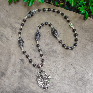 Govinda Tulasi Neckbead